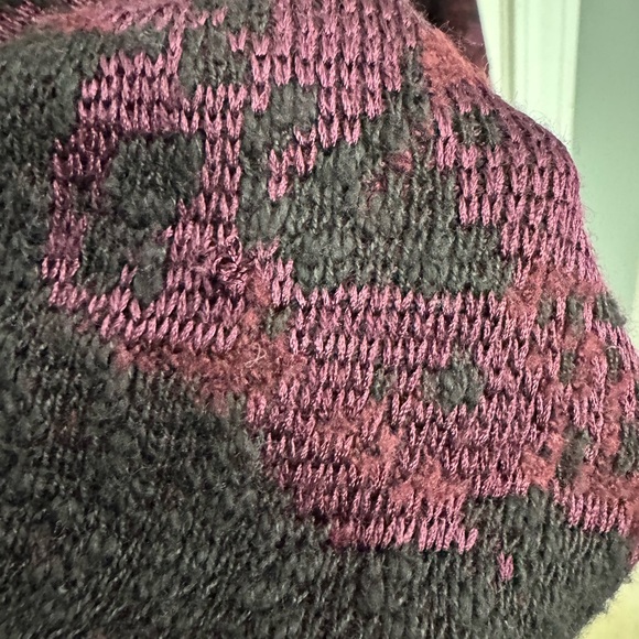 Floral Knit Turtleneck Sweater - Black and Burgundy - Picture 4 of 8